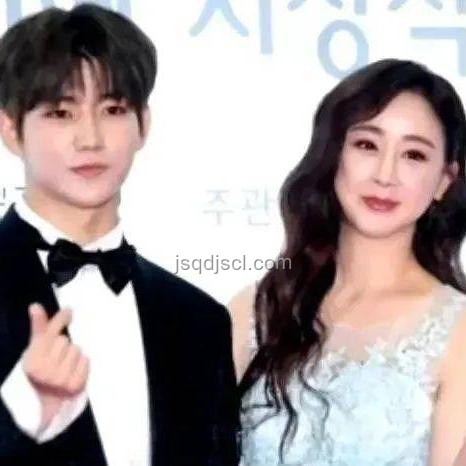43歲姐弟戀懷孕，婆婆不認可的堅持與成長????????????