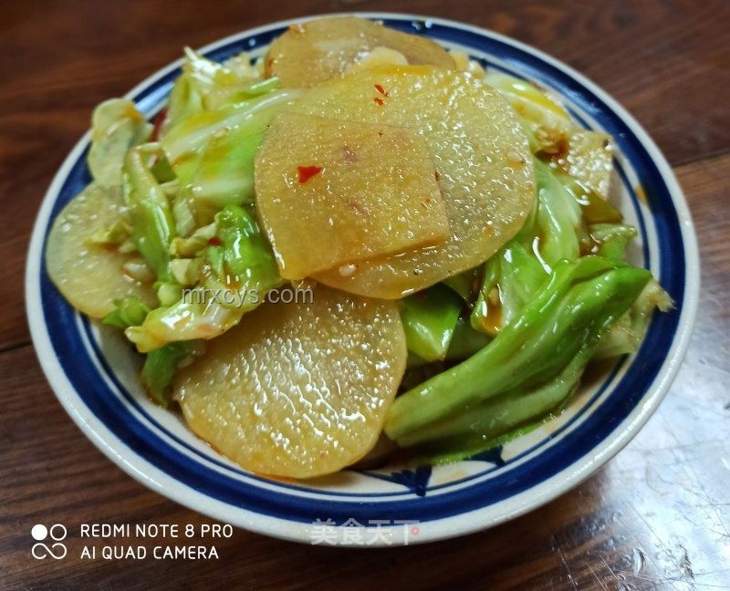 “熗炒包菜”視頻教程與傳統食譜對比