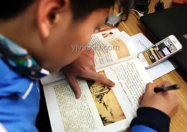 中學(xué)時(shí)期失去家人同學(xué)的支持與陪伴指南