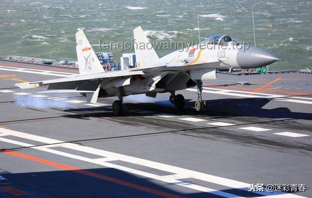 媒體探訪殲-15T機庫：揭秘研制細節與艦載機未來展望