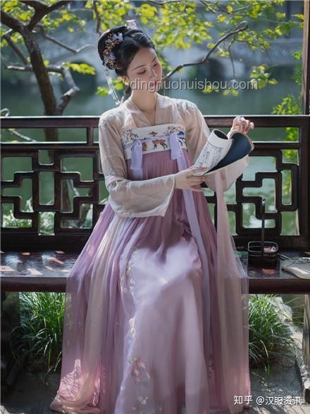 西湖漢服拍照爭(zhēng)議背后的行業(yè)洞察