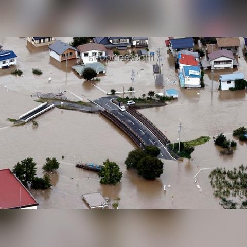 日本東京兩次暴雨對火車站影響的對比分析