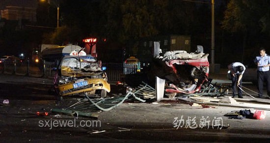 男子駕車事故致女友截癱，男方母親首次發聲背后