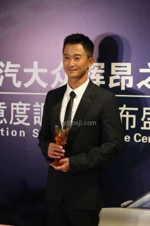 宋佳、吳京等人登上新聞聯播：明星正能量傳播實操指南