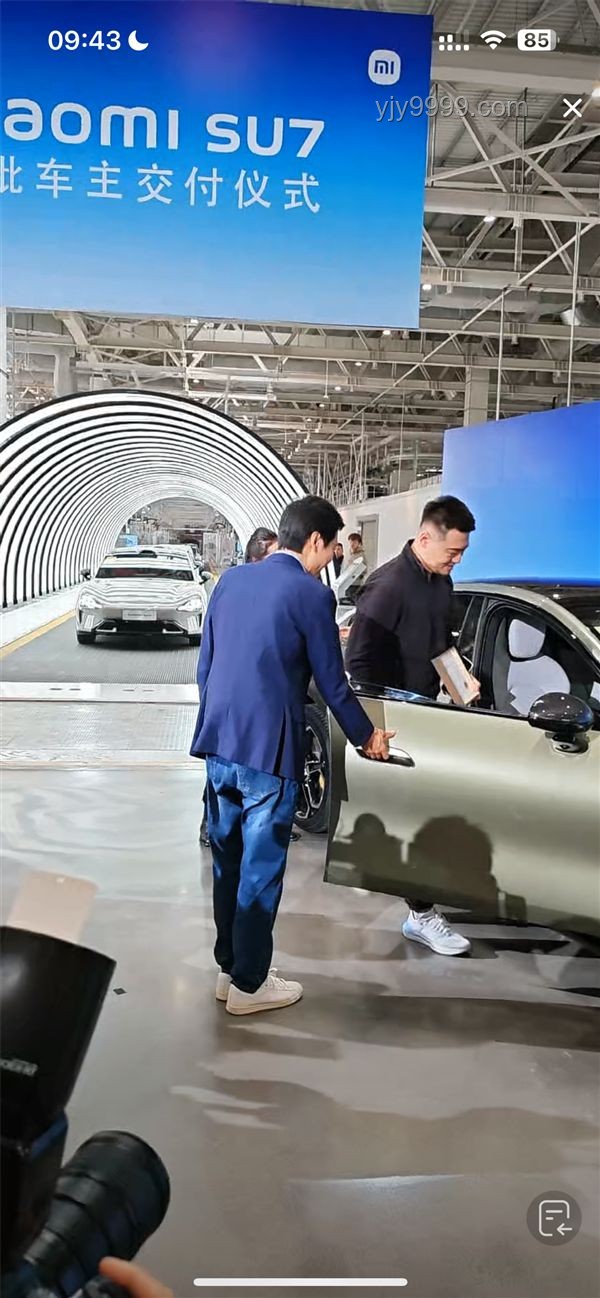 車(chē)主喊話雷軍：小米汽車(chē)交付問(wèn)題深度剖析