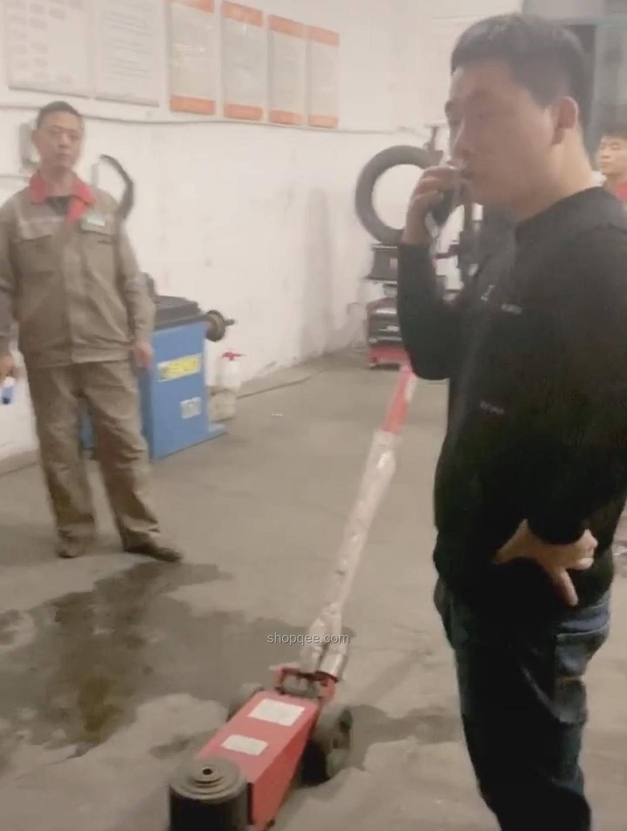 當地回應與司機扎胎事件影響對比分析