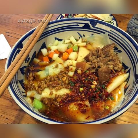 西安面食新風(fēng)尚：劉記臘汁肉揪面片引領(lǐng)特色面食潮流